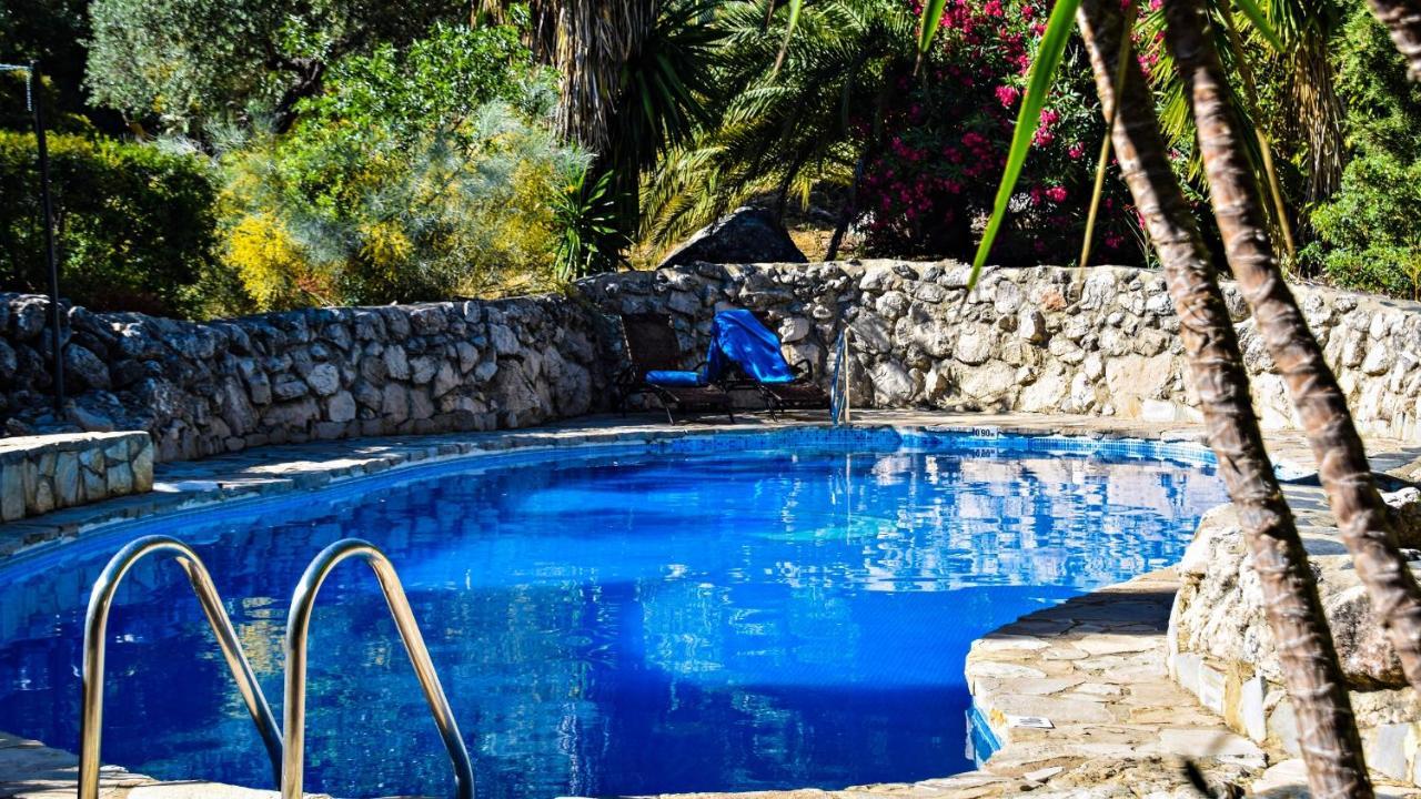 Casas Rurales Los Algarrobales El Gastor Exterior photo